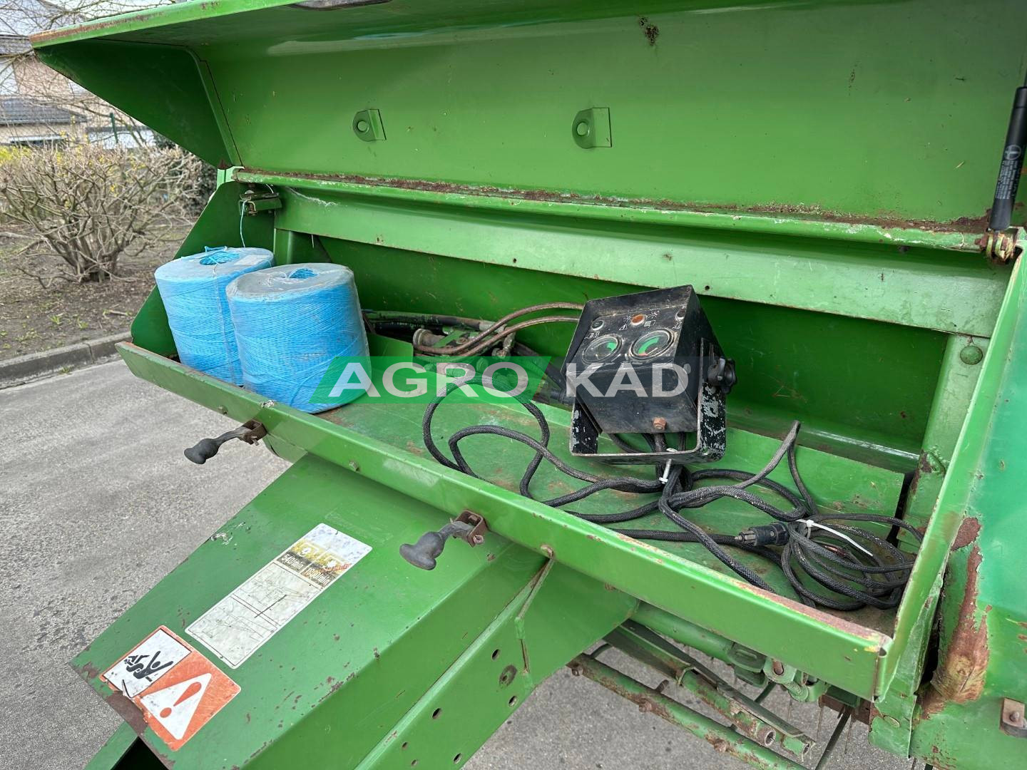 Agrokad Агрокад John Deere 550 - фото 3 - baler