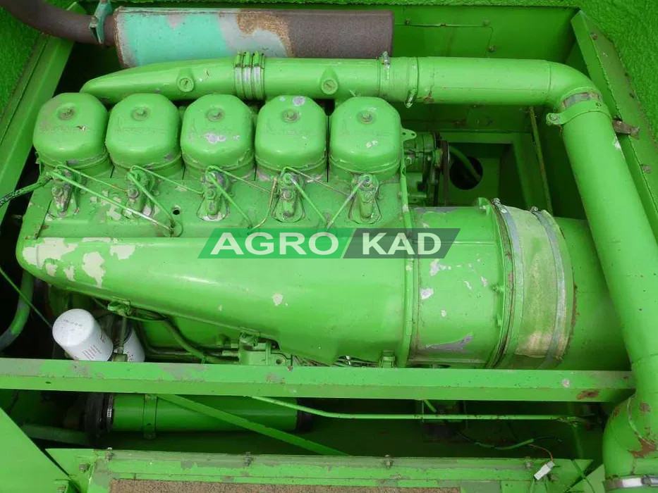 Agrokad Агрокад Комбайн Deutz Fahr 1080 - фото 7 - Комбайны