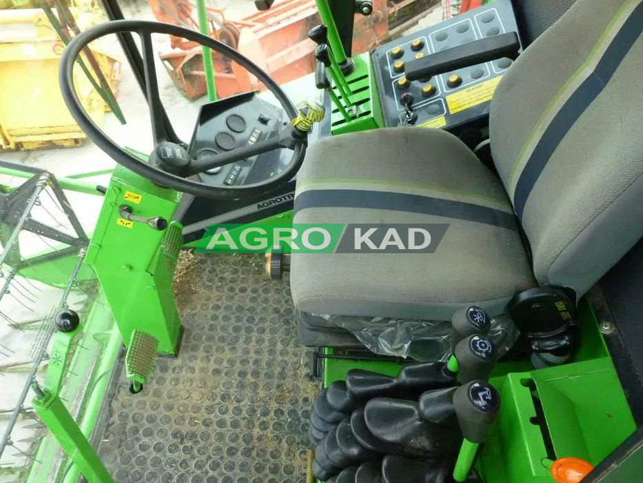 Agrokad Агрокад Комбайн Deutz Fahr 3360 - фото 5 - Комбайны