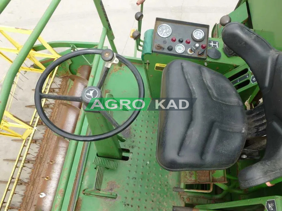 Agrokad Агрокад Комбайн John Deere 1032 - фото 6 - Комбайны