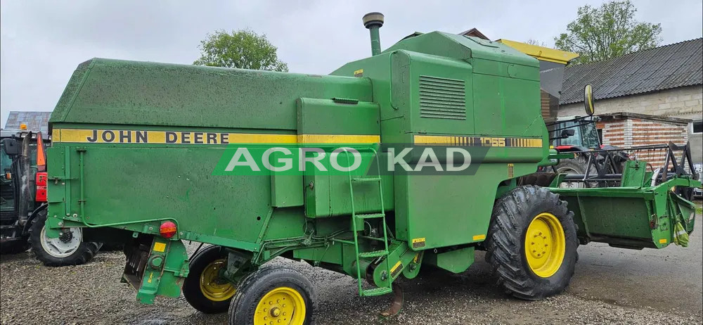 Agrokad Агрокад Комбайн John Deere 1055 - фото 2 - Комбайни