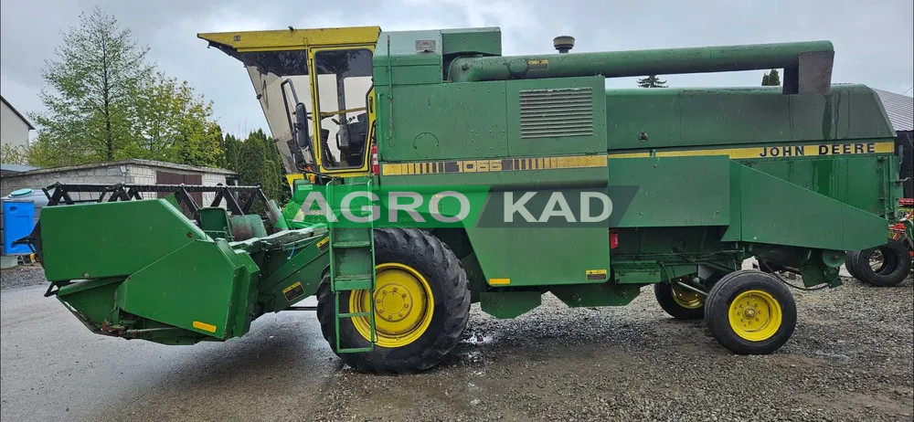 Agrokad Агрокад Комбайн John Deere 1055 - фото 3 - Комбайны