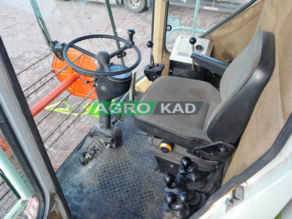 Agrokad Агрокад Комбайн Claas Dominator 58S - фото 7 - Комбайни