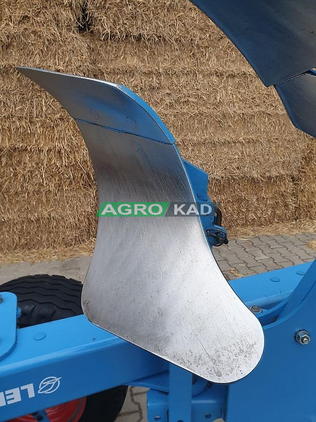 Agrokad Агрокад Lemken Volldrehpflug Juwel 8 MV - фото 4 - plough