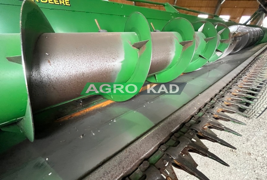 Agrokad Агрокад Комбайн John Deere T660i - фото 3 - Комбайны