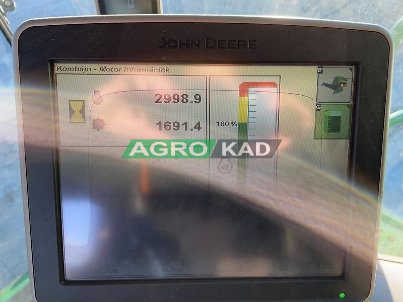 Agrokad Агрокад Комбайн John Deere S660 4WD - фото 2 - Комбайни