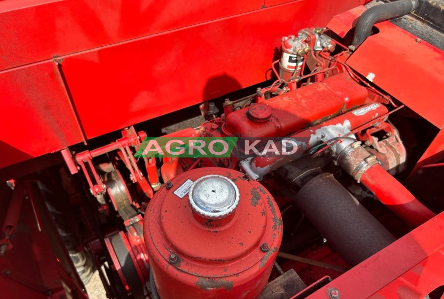 Agrokad Агрокад Комбайн Massey Ferguson 440 - фото 8 - Комбайны