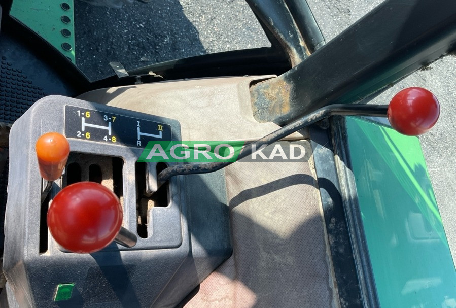 Agrokad Агрокад John Deere 3040 - фото 2 - Tractors