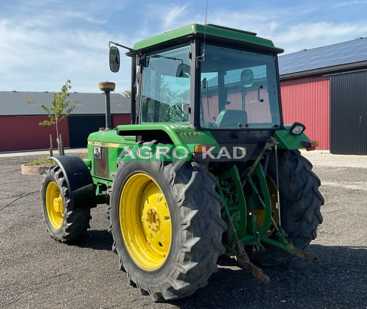 Agrokad Агрокад John Deere 3040 - фото 7 - Tractors