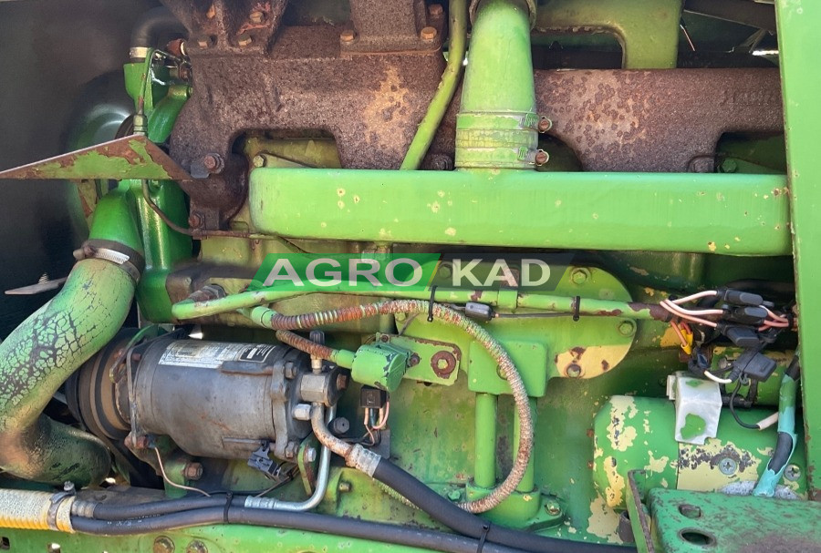 Agrokad Агрокад Трактор John Deere 4240S - фото 4 - Тракторы