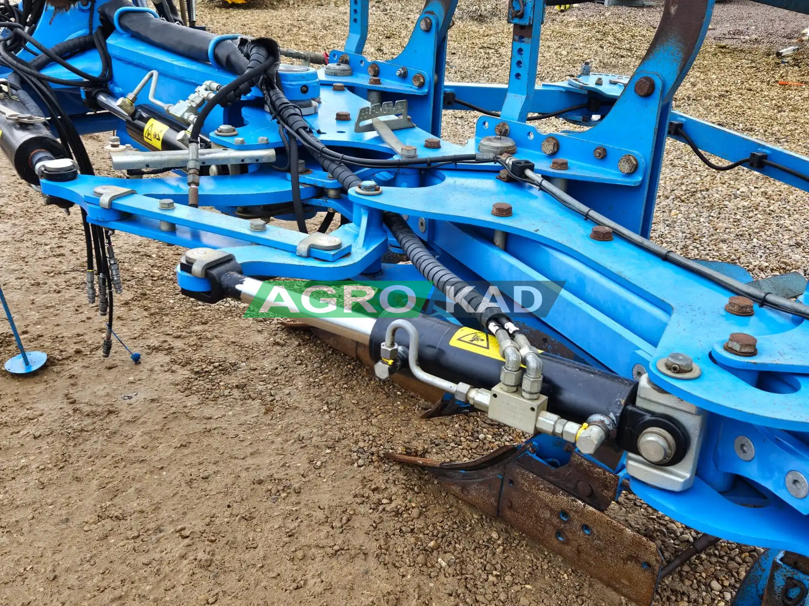 Agrokad Агрокад Плуг LEMKEN JUWEL 8V - фото 5 - плуг