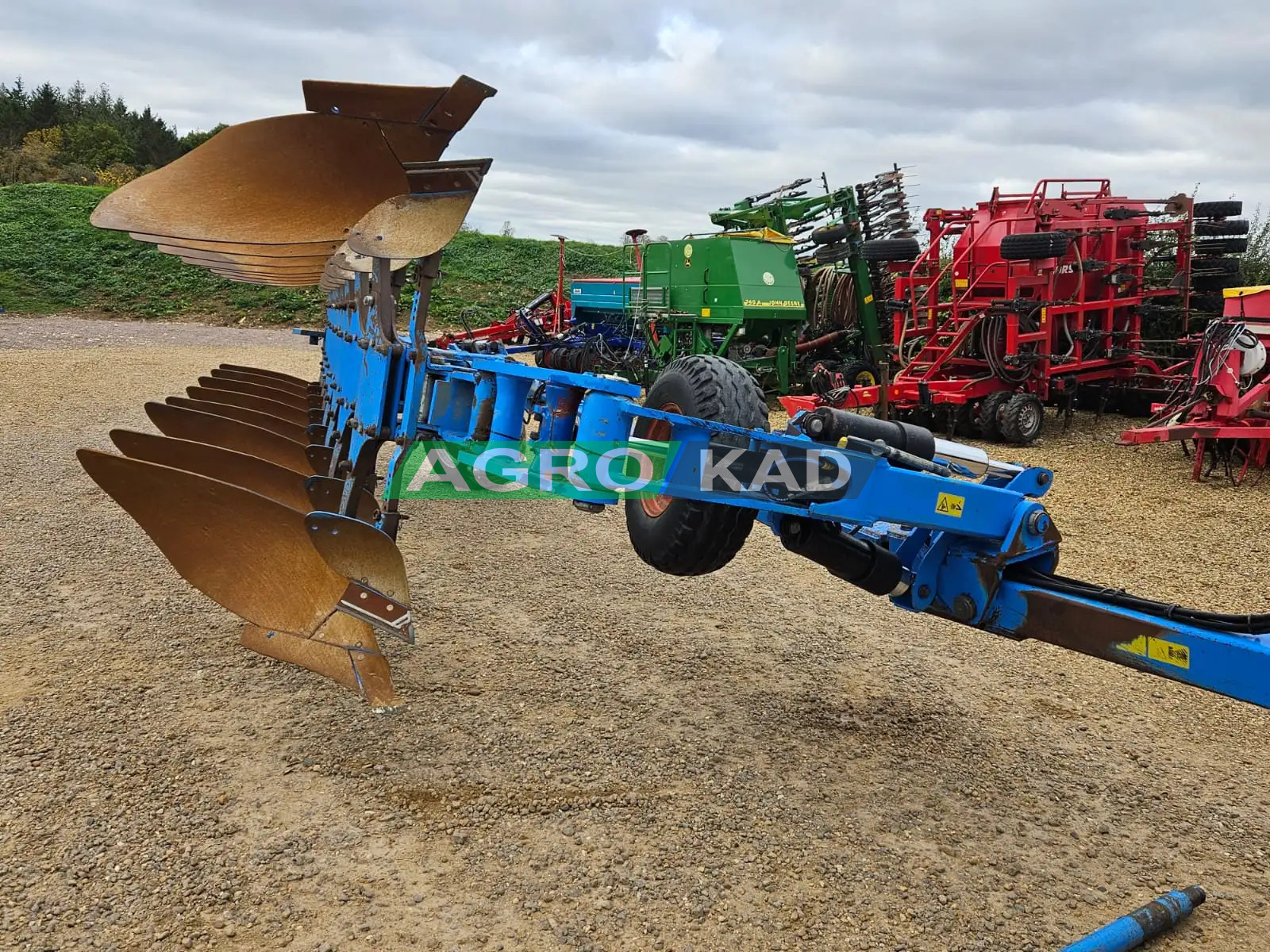 Agrokad Агрокад Плуг LEMKEN Vari-Diamant 10 - фото 3 - плуг