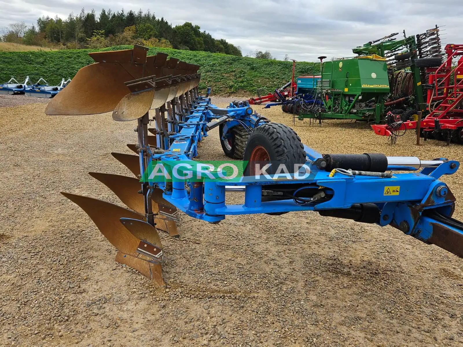 Agrokad Агрокад Плуг LEMKEN Vari-Diamant 10 - фото 4 - плуг
