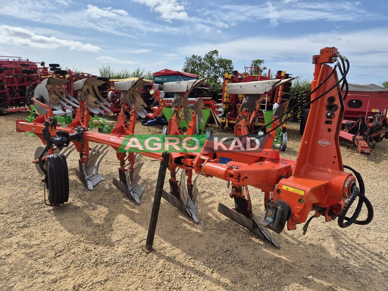 Agrokad Агрокад Плуг KUHN MULTIMASTER 121 - фото 4 - плуг