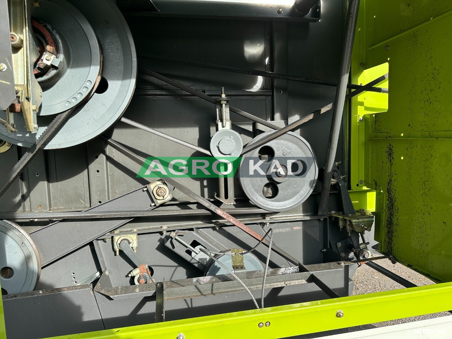 Agrokad Агрокад Комбайн Claas Dominator 68 - фото 6 - Комбайни