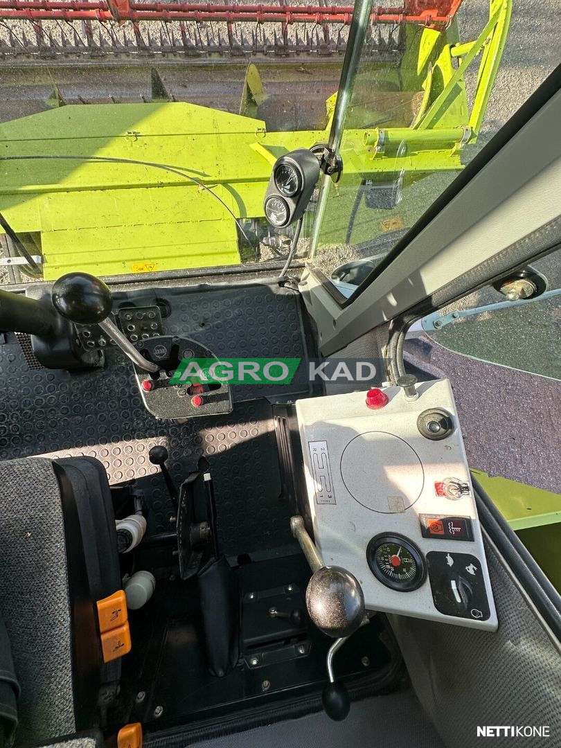 Agrokad Агрокад Комбайн Claas Dominator 68 - фото 7 - Комбайни