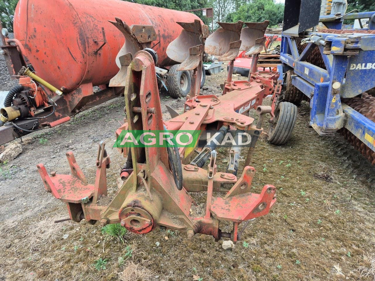 Agrokad Агрокад Плуг GREGOIRE BESSON RB7 - фото 3 - плуг