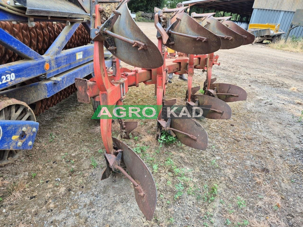 Agrokad Агрокад Плуг GREGOIRE BESSON RB7 - фото 4 - плуг