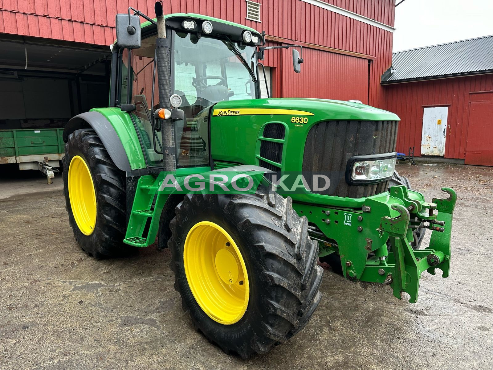Agrokad Агрокад John Deere 6630 Premium - фото 2 - Tractors
